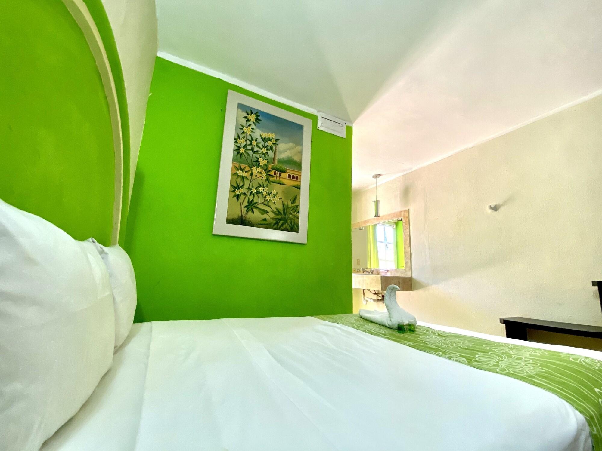 Hotel Hc Internacional Cancun Bagian luar foto
